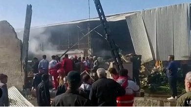 Photo of ਸਬਜ਼ੀ ਮੰਡੀ ‘ਚ ਆ ਡਿੱਗਿਆ ਹੈਲੀਕਾਪਟਰ; ਲੋਕਾਂ ‘ਚ ਪੈ ਗਿਆ ਚੀਕ-ਚਿਹਾੜਾ: 4 ਮੌਤਾਂ ਦੀ ਪੁਸ਼ਟੀ…