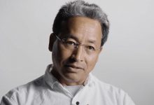 ਵਾਂਗਚੁਕ ਦੀ ਹਿਰਾਸਤ ਖਿ਼ਲਾਫ਼ ਪਟੀਸ਼ਨ `ਤੇ ਸੁਣਵਾਈ 26 ਤੱਕ ਟਲੀ 22 Photo of ਵਾਂਗਚੁਕ ਦੀ ਹਿਰਾਸਤ ਖਿ਼ਲਾਫ਼ ਪਟੀਸ਼ਨ `ਤੇ ਸੁਣਵਾਈ 26 ਤੱਕ ਟਲੀ