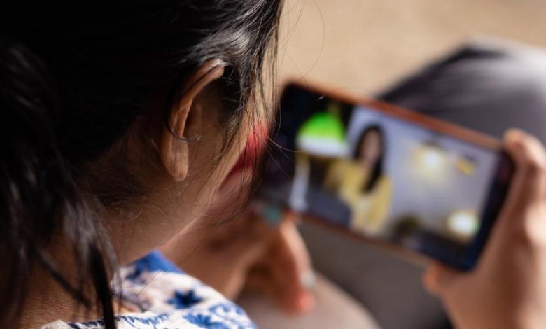 ਕੇਂਦਰੀ ਸੂਚਨਾ ਅਤੇ ਪ੍ਰਸਾਰਣ ਮੰਤਰਾਲੇ ਨੇ ਪੰਜ ਔਨਲਾਈਨ ਸਟ੍ਰੀਮਿੰਗ ਪਲੇਟਫਾਰਮਾਂ ਨੂੰ ਕੀਤਾ ਬਲਾਕ 1 d2 7