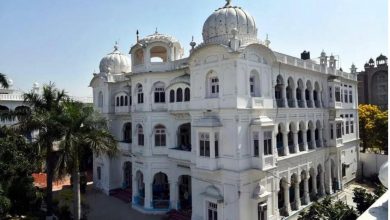 ਸਰੂਪ ਲਾਪਤਾ ਮਾਮਲੇ ਚ ਨਵੀਂ ਬਣਾਈ ਸਿੱਟ ਤੇ ਉੱਠਣ ਲੱਗੇ ਸਵਾਲ 3 Photo of ਸਰੂਪ ਲਾਪਤਾ ਮਾਮਲੇ ਚ ਨਵੀਂ ਬਣਾਈ ਸਿੱਟ ਤੇ ਉੱਠਣ ਲੱਗੇ ਸਵਾਲ