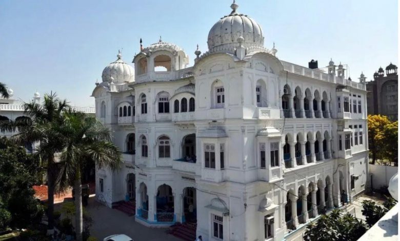 ਸਰੂਪ ਲਾਪਤਾ ਮਾਮਲੇ ਚ ਨਵੀਂ ਬਣਾਈ ਸਿੱਟ ਤੇ ਉੱਠਣ ਲੱਗੇ ਸਵਾਲ 1 d5c14bd1 89cf 4d0c aa62 d71b87627711 1257x813