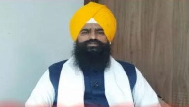 Photo of ਜਥੇਦਾਰ ਗਿਆਨੀ ਕੁਲਦੀਪ ਸਿੰਘ ਗੜਗੱਜ ਨੇ ਸੰਤ ਬਾਬਾ ਘਾਲਾ ਸਿੰਘ ਜੀ ਤੋਂ ਸੁਰੱਖਿਆ ਵਾਪਸ ਲੈਣ ਦੀ ਕੀਤੀ ਨਿੰਦਾ