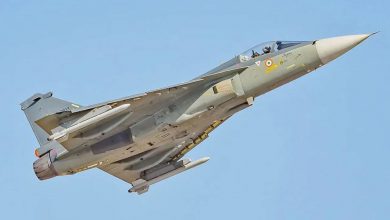 Photo of ਤੇਜਸ ਲੜਾਕੂ ਜਹਾਜ਼ ਸ਼ੱਕੀ ਬ੍ਰੇਕ ਫੇਲ੍ਹ ਹੋਣ ਤੋਂ ਬਾਅਦ ਇੱਕ ਫਰੰਟਲਾਈਨ ਏਅਰਬੇਸ ‘ਤੇ ਰਨਵੇਅ ਤੋਂਹੋ ਗਿਆ ਪਾਰ