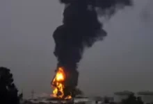 Photo of ਕੁਵੈਤ ਏਅਰਪੋਰਟ ‘ਤੇ ਲੱਗੀ ਅੱਗ, ਈਰਾਨ ਨੇ ਡਰੋਨ ਨਾਲ ਫਿਊਲ ਟੈਂਕ ‘ਤੇ ਕੀਤਾ ਹਮਲਾ