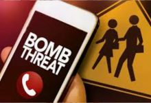 Photo of ਰਾਜਧਾਨੀ ਦਿੱਲੀ ‘ਚ ਦਹਿਸ਼ਤ: 4 ਸਕੂਲਾਂ ਤੇ ਐਕਸਿਸ ਬੈਂਕ ਨੂੰ ਬੰਬ ਨਾਲ ਉਡਾਉਣ ਦੀ ਧਮਕੀ
