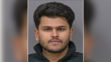 Photo of ਕੈਨੇਡਾ ‘ਚ ਮਹਿਲਾ ਡਾਕਟਰਾਂ ਨਾਲ ਅਸ਼ਲੀਲ ਹਰਕਤਾਂ ਕਰਨ ਵਾਲਾ ਫ਼ਰਜ਼ੀ ਪੰਜਾਬੀ ਕਾਬੂ, ਡੀਪੋਰਟ ਕਰਨ ਦੀ ਪ੍ਰਕਿਰਿਆ ਸ਼ੁਰੂ