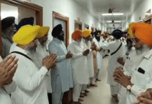 Photo of SGPC ਮੁਲਾਜ਼ਮਾਂ ਵੱਲੋਂ ਡਿਊਟੀ ਦੀ ਸ਼ੁਰੂਆਤ ਹੁਣ ਗੁਰਮੰਤਰ ਤੇ ਅਰਦਾਸ ਨਾਲ, ਪ੍ਰਧਾਨ ਦੇ ਆਦੇਸ਼ਾਂ ਦੀ ਹੋ ਰਹੀ ਪਾਲਣਾ