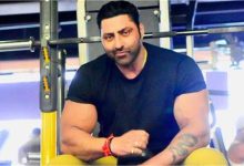 Photo of ਬਾਡੀ ਬਿਲਡਰ ਘੁੰਮਣ ਦੀ ਮੌਤ ਮਾਮਲਾ, ਹਾਈ ਕੋਰਟ ਨੇ ਨਵੇਂ ਮੈਡੀਕਲ ਬੋਰਡ ‘ਤੇ ਰੋਕ ਲਗਾਉਣ ਦੇ ਦਿੱਤੇ ਹੁਕਮ