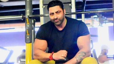 Photo of ਬਾਡੀ ਬਿਲਡਰ ਘੁੰਮਣ ਦੀ ਮੌਤ ਮਾਮਲਾ, ਹਾਈ ਕੋਰਟ ਨੇ ਨਵੇਂ ਮੈਡੀਕਲ ਬੋਰਡ ‘ਤੇ ਰੋਕ ਲਗਾਉਣ ਦੇ ਦਿੱਤੇ ਹੁਕਮ