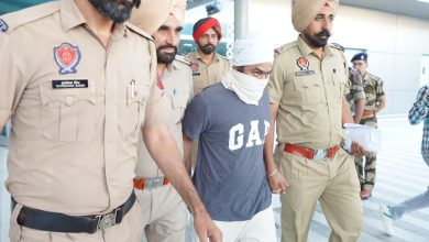 Photo of ਅੱਜ ਬਠਿੰਡਾ ਵਿਖੇ ਅਦਾਲਤ ਵਿਚ ਪੇਸ਼ ਕੀਤਾ ਜਾਵੇਗਾ ਅੰਮ੍ਰਿਤਪਾਲ ਸਿੰਘ ਮਹਿਰੋ