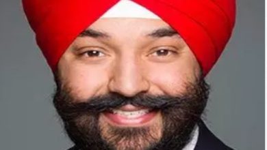 Photo of ਸਾਬਕਾ ਕੈਬਨਿਟ ਮੰਤਰੀ ਨਵਦੀਪ ਸਿੰਘ ਬੈਂਸ ਉਨਟਾਰੀਓ ਲਿਬਰਲ ਲੀਡਰ ਦੀ ਚੋਣ ਲੜ੍ਹਨਗੇ