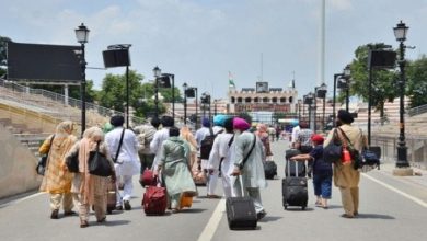 Photo of SGPC ਦਫਤਰ ਤੋਂ ਅੱਜ ਮਿਲਣਗੇ ਪਾਸਪੋਰਟ, ਕੱਲ੍ਹ ਪਾਕਿਸਤਾਨ ਲਈ ਰਵਾਨਾ ਹੋਵੇਗਾ 1763 ਸ਼ਰਧਾਲੂਆਂ ਦਾ ਜੱਥਾ