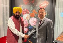 Photo of ਨੀਦਰਲੈਂਡ ਦੇ ਦੌਰੇ ‘ਤੇ ਸੀਐਮ ਮਾਨ, ਵੱਡੀਆਂ ਕੰਪਨੀਆਂ ਦੇ ਨੁਮਾਇੰਦਿਆਂ ਨਾਲ ਕਰਨਗੇ ਬੈਠਕਾਂ