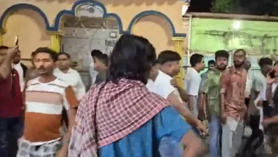 Photo of ਬੰਗਾਲ ਵਿੱਚ ਹਿੰਸਕ ਝੜਪਾਂ; ਭਾਜਪਾ ਵਿਧਾਇਕ ਪਵਨ ਸਿੰਘ ਦੇ ਘਰ ਬੰਬ ਨਾਲ ਹਮਲਾ