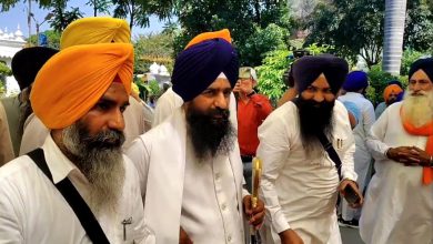 Photo of ਗੁਰੂ ਗ੍ਰੰਥ ਸਾਹਿਬ ਦੀ ਗੁਰਿਆਈ ‘ਤੇ ਕੋਈ ਸਮਝੌਤਾ ਨਹੀਂ, ਬੇਅਦਬੀ ਕਾਨੂੰਨ ਸਬੰਧੀ ਇਕੱਤਰਤਾ ਤੋਂ ਬਾਅਦ ਬੋਲੇ ਜਥੇਦਾਰ ਗੜਗੱਜ