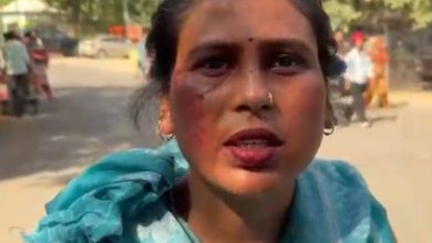 Photo of Patiala ‘ਚ ਕਾਲੀ ਮਾਤਾ ਮੰਦਿਰ ਬਾਹਰ ਮੱਥਾ ਟੇਕਣ ਆਈ ਮਹਿਲਾ ਨਾਲ ਕੁੱਟਮਾਰ , ਮਹਿਲਾ ਕਮਿਸ਼ਨ ਨੇ ਲਿਆ ਸੂ ਮੋਟੋ ਨੋਟਿਸ , ਐਸਐਸਪੀ ਤੋਂ ਮੰਗਿਆ ਜਵਾਬ