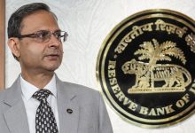 Photo of ਨਹੀਂ ਬਦਲੇਗੀ EMI, RBI ਵਲੋਂ ਰੈਪੋ ਰੇਟ 5.25% ‘ਤੇ ਬਰਕਰਾਰ