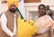 Photo of ਰਾਸ਼ਟਰਪਤੀ ਭਵਨ ਤੱਕ ਪਹੁੰਚ ਗਿਆ ਆਮ ਆਦਮੀ ਪਾਰਟੀ ਦੇ ਅੰਦਰ ਚੱਲ ਰਿਹਾ ਝਗੜਾ