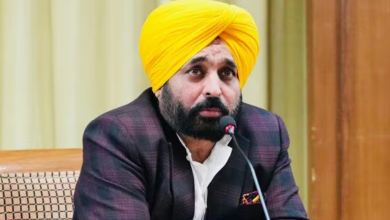 Photo of ਸੀਐਮ ਭਗਵੰਤ ਮਾਨ ਰਾਸ਼ਟਰਪਤੀ ਨਾਲ ਅੱਜ ਕਰਨਗੇ ਮੁਲਾਕਾਤ; ਵਿਧਾਇਕਾਂ ਸਮੇਤ ਹੋਏ ਰਵਾਨਾ