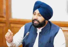 Photo of ਪ੍ਰਾਈਵੇਟ ਸਕੂਲਾਂ ਦੀਆਂ ਫੀਸਾਂ ‘ਤੇ ਲੱਗੇਗੀ ਲਗਾਮ, ਮਾਨ ਸਰਕਾਰ ਲਿਆਏਗੀ ਨਵਾਂ ਕਾਨੂੰਨ, 32 ਲੱਖ ਵਿਦਿਆਰਥੀਆਂ ਨੂੰ ਰਾਹਤ