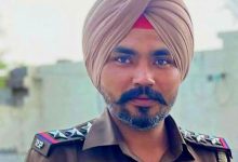 Photo of ਪੁਲਿਸ ਪ੍ਰਸ਼ਾਸਨ ਦਾ ਵੱਡਾ ਐਕਸ਼ਨ : ਬਰਨਾਲਾ ਲਾਠੀਚਾਰਜ ਮਾਮਲੇ ’ਚ DSP ਤੋਂ ਬਾਅਦ SHO ’ਤੇ ਵੀ ਡਿੱਗੀ ਗਾਜ਼
