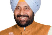 Photo of ਭਾਜਪਾ ਦੇ ਸੂਬਾ ਪ੍ਰਧਾਨ ਕੇਵਲ ਸਿੰਘ ਢਿੱਲੋਂ ਤਖ਼ਤ ਸ੍ਰੀ ਦਮਦਮਾ ਸਾਹਿਬ ਨਤਮਸਤਕ; ਗੁਰੂ ਚਰਨਾਂ ‘ਚ ਕੀਤੀ ਸਰਬੱਤ ਦੇ ਭਲੇ ਅਤੇ ਪੰਜਾਬ ਦੀ ਚੜ੍ਹਦੀ ਕਲਾ ਦੀ ਕੀਤੀ ਅਰਦਾਸ