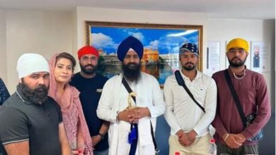 Photo of ਯੂਕੇ ‘ਚ ਫਸੇ ਪੰਜਾਬੀ ਨੌਜਵਾਨਾਂ ਦਾ ਦਰਦ ਸੁਣ ਜਥੇਦਾਰ ਗੜਗੱਜ ਨੇ ਦਿੱਤਾ ਸਿਆਣਪ ਅਤੇ ਹੌਂਸਲੇ ਦਾ ਸੰਦੇਸ਼