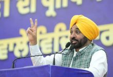 Photo of ਮੁੱਖ ਮੰਤਰੀ ਮਾਨ ਅੱਜ ਪਟਿਆਲਾ ਤੋਂ ਕਰਨਗੇ 510 ਨਵੇਂ ਖ਼ੇਡ ਮੈਦਾਨਾਂ ਦਾ ਉਦਘਾਟਨ