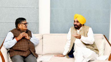 Photo of CM ਭਗਵੰਤ ਮਾਨ ਰਾਜਪਾਲ ਕਟਾਰੀਆ ਨੂੰ ਮਿਲੇ, ਜਗਤਾਰ ਹਵਾਰਾ ਦੀ ਪੈਰੋਲ ਬਾਰੇ ਕੀਤੀ ਗੱਲਬਾਤ