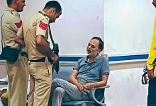 Photo of ਸਾਬਕਾ ਮੰਤਰੀ ਸਤੇਂਦਰ ਜੈਨ ਨੂੰ ਝਟਕਾ, ਅਦਾਲਤ ਵੱਲੋਂ ਗ੍ਰਿਫ਼ਤਾਰੀ ਨੂੰ ਨਾਜਾਇਜ਼ ਠਹਿਰਾਉਣ ਤੋਂ ਇਨਕਾਰ; 14 ਦਿਨ ਦੀ ਨਿਆਂਇਕ ਹਿਰਾਸਤ ’ਚ ਭੇਜਿਆ