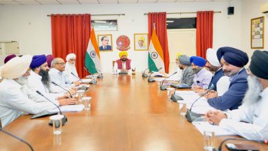 Photo of CM ਮਾਨ ਨੇ ਬੇਅਦਬੀ ਵਿਰੋਧੀ ਕਾਨੂੰਨ ਸਬੰਧੀ 7 ਮੈਂਬਰੀ ਕਮੇਟੀ ਨਾਲ ਕੀਤੀ ਮੀਟਿੰਗ, ਸੋਧਾਂ ’ਤੇ ਹੋਈ ਵਿਸਥਾਰ ਨਾਲ ਚਰਚਾ
