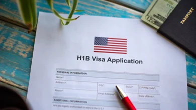 Photo of H-1B ਵੀਜ਼ਾ ਧਾਰਕਾਂ ਦੀਆਂ ਵਧੀਆਂ ਮੁਸ਼ਕਲਾਂ : ਨਵੀਂ ਨੀਤੀ ਨਾਲ ਖ਼ਤਮ ਹੋਵੇਗਾ 60 ਦਿਨਾਂ ਦਾ ਗ੍ਰੇਸ ਪੀਰੀਅਡ