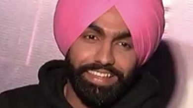 Photo of ਪੰਜਾਬੀ ਗਾਇਕ ਐਮੀ ਵਿਰਕ ’ਤੇ ਕੈਨੇਡਾ ’ਚ ਹੋਈ ਫਾਈਰਿੰਗ !