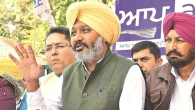 Photo of ਬੂਟਾ ਸਿੰਘ ਬਾਰੇ ਕਥਿਤ ਟਿੱਪਣੀਆਂ: AAP ਨੇ ਵੜਿੰਗ ਖ਼ਿਲਾਫ਼ ਕਾਨੂੰਨੀ ਕਾਰਵਾਈ ਦਾ ਕੀਤਾ ਸਮਰਥਨ