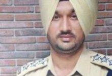 Photo of ਪਰਮਿੰਦਰ ਝੋਟਾ ਕਤਲਕਾਂਡ ਮਾਮਲੇ ‘ਚ SHO ਸਸਪੈਂਡ, DSP ‘ਤੇ ਕਾਰਵਾਈ ਦੀ ਸਿਫਾਰਿਸ਼