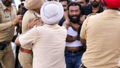 Photo of ਲੱਖਾ ਸਿਧਾਣਾ ਤੇ ਮੋਹਣਜੀਤ ਸ਼ੇਰੋਂ ਨੂੰ 4 ਦਿਨ ਦੇ ਪੁਲੀਸ ਰਿਮਾਂਡ ’ਤੇ ਭੇਜਿਆ ,ਵੀਡੀਓ ਕਾਨਫਰੰਸਿੰਗ ਜ਼ਰੀਏ ਹੋਈ ਪੇਸ਼ੀ